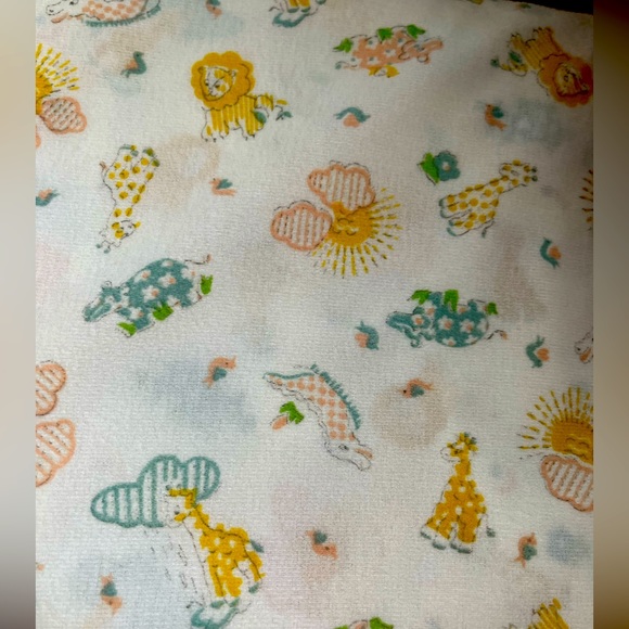 Source Unknown Other Vintage Nursery Animals Flannel Yd Poshmark